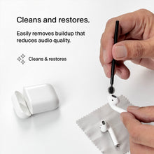 Load image into Gallery viewer, Belkin AirPods Cleaning Kit for One-Time Use – Fast, Easy, & Safe AirPod Cleaner Set, Safely Removes 99% of Earwax & Dirt, Restores Earbuds – Compatible with AirPods Gen 1, 2, & 3