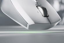 Load image into Gallery viewer, Razer Pro Click Mini