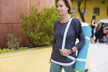 Load image into Gallery viewer, Fitbit Charge Wireless Activity Wristband (Renewed)
