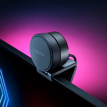 Load image into Gallery viewer, Razer Kiyo Full HD 1080p 30 FPS / 720p 60 FPS Webcam
