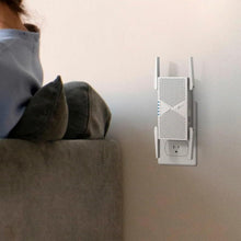 Load image into Gallery viewer, TP-Link - BE6500 Wi-Fi 7 Range Extender - RE405BE Renewed (Renewed)
