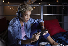 Load image into Gallery viewer, JBL Quantum 300 - Wired Over-Ear Gaming Headphones with JBL Quantum Engine Software - Black
