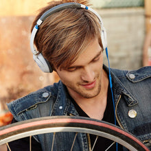 Load image into Gallery viewer, Bose SoundTrue Headphones On-Ear Style
