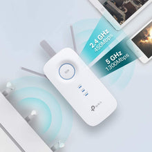 Load image into Gallery viewer, TP-LINK AC1750&nbsp;Wi-Fi&nbsp;Range&nbsp;Extender (RE450)
