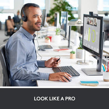 Load image into Gallery viewer, Logitech HD Pro Webcam C920, 1080p Widescreen Video Calling and Recording-(Renewed)
