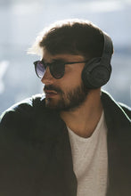 Load image into Gallery viewer, JBL Tune 700BT - Wireless Over-Ear Headphones
