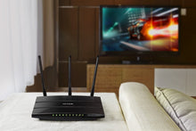 Load image into Gallery viewer, TP-LINK Archer C7 AC1750 Dual Band Wireless AC Gigabit Router, 2.4GHz 450Mbps+5Ghz 1300Mbps, 2 USB Port, IPv6, Guest Network (Renewed)
